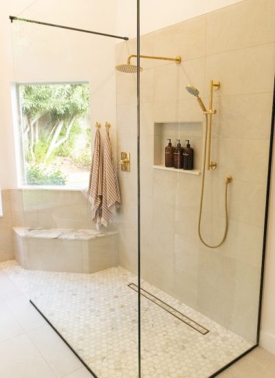 Gold Accents All-Around bathroom decoration idea